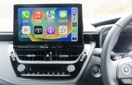 Toyota Corolla Excel Touring Sports, 2025, display screen