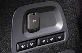 Ford Galaxy 2015, rear seat controls