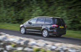 Ford Galaxy, rear