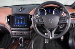 Maserati Ghibli, 2018, interior