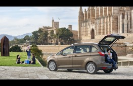 Ford Grand C-MAX, boot