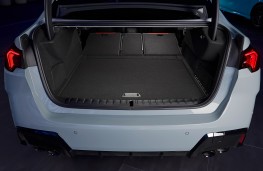 BMW M325 xDrive, 2024, boot, maximum