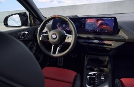 BMW M325 xDrive, 2024, dashboard