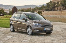 Ford Grand C-MAX, side