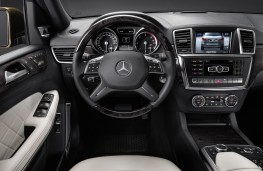 Mercedes GL-Class, dashboard