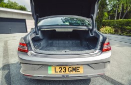 Genesis G80 Electrified, 2025, boot