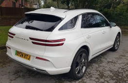 Genesis Electrified GV70 Sport, 2025, rear