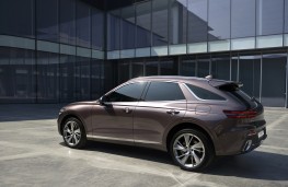 Genesis Electrified GV70 Sport, 2025, rear