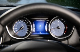 Maserati Ghibli, instruments