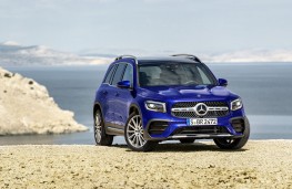 Mercedes-Benz GLB, 2019, front, static