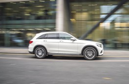 Mercedes-Benz GLC, side