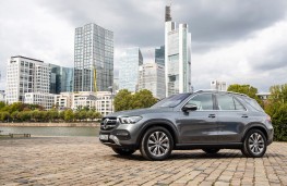 Mercedes-Benz GLE, 2019, side