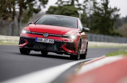 Volkswagen Golf GTI EDITION 50, 2025, nose