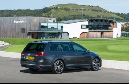Volkswagen Golf Estate, rear