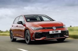 Volkswagen Golf 1.5 TSI R-Line, 2025, front