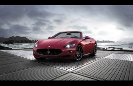 Maserati GranCabrio Sport, front