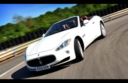 Maserati GranCabrio, action