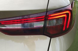 Vauxhall Grandland X, 2017, tail light