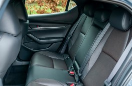 Mazda3, 2019, rear seats