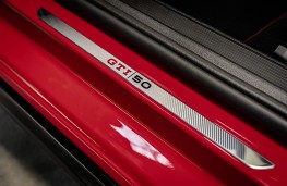 Volkswagen Golf GTI EDITION 50, 2025, sill