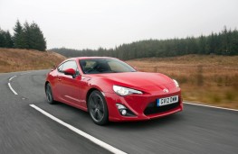 Toyota GT86, front