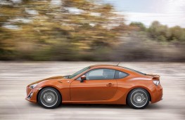 Toyota GT86, side