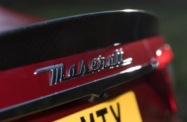 Maserati GranTurismo, 2018, badge