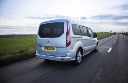 Ford Grand Tourneo Connect, rear