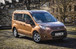 Ford Tourneo Connect, front