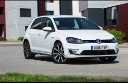 Volkswagen Golf GTE, front, static