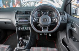 Volkswagen Polo GTI, dashboard