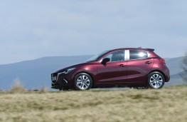 Mazda2 GT, 2017, side