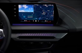 BMW M325 xDrive, 2024, display screen