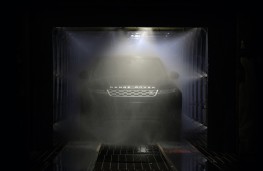 Range Rover Evoque Halewood production, paint shop