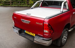 Toyota Hilux, 2016, load bed cover