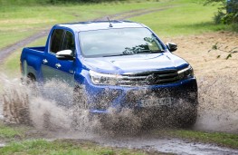 Toyota Hilux, 2016, off road, mud