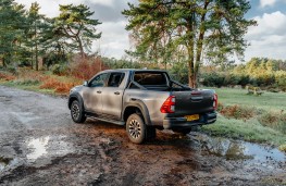 Toyota Hilux GR SPORT, 2024, rear