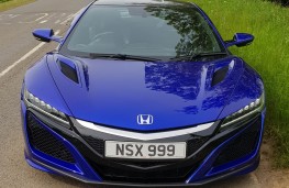 Honda NSX, front