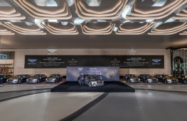 Bentley Flying Spur, 2025, Galaxy Hotel handover