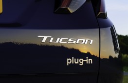 Hyundai Tucson 1.6T PHEV, 2026, badge