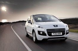 Peugeot 3008 HYbrid4