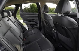 Hyundai Tucson 1.6T PHEV, 2026, rear seats