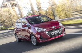 Hyundai i10 front action