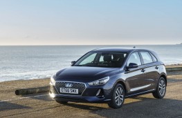 Hyundai i30, static front