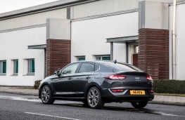 Hyundai i30 Fastback N, rear