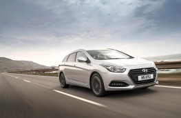 Hyundai i40 Tourer, front