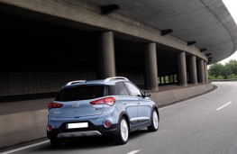 Hyundai i20 Active, rear