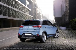 Hyundai i20 Active, rear