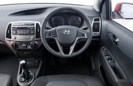 Hyundai i20, 2012, interior