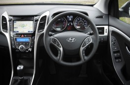 Hyundai i30, cabin